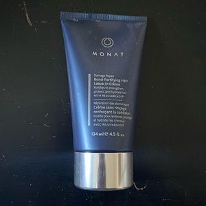 Monat Bond-Fortifying Hair Leave-In Crème